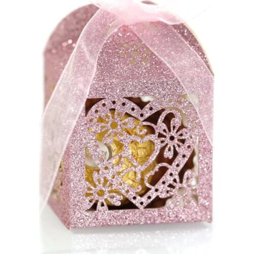 10Pcs/set Love Heart Laser Cut Hollow Carriage Favors Gifts Candy Dragee Boxes with Ribbon Baby Shower Wedding Party Supplies