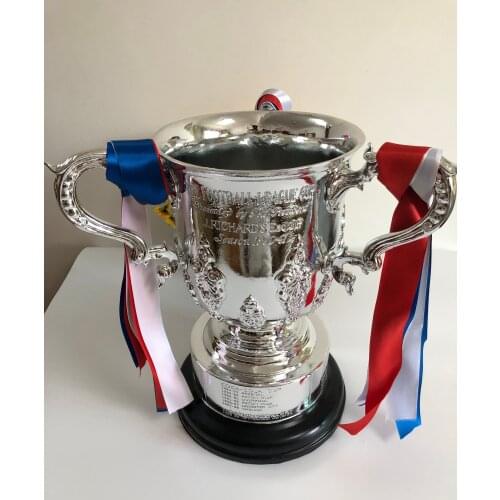 The Carabao Trophy Cup 40CM Height 1:1 Real Size The EFL Trophy Cup The Championship Cup Manchester City fans Souvenir
