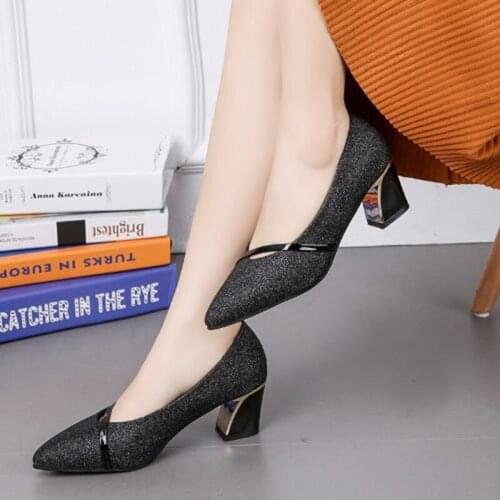 2020 new four season single shoes womens sandals all in one shoe fashion thick heel middle heel womens shoes