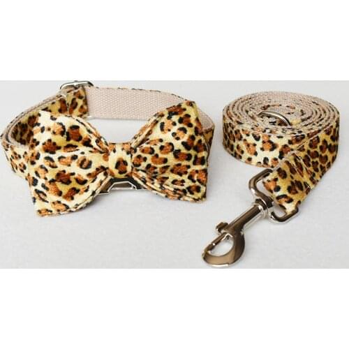 Dog Collar Luxury Leopard Printing Velvet Personalized Dog Collar and Leash Set Bow Tie Pet Collar with Matching Lead Puppy Gift