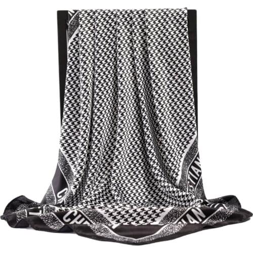 2021 Popular Sunscreen Square Bandanna Luxury Lattice Print Shawls Fashion 90X90CM Dustproof Kerchief Female Summer Silk Scarves