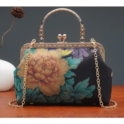 2021 New Flowers Chain Women Shoulder Crossbody Bags Vintage Fashion Shell Lock Bag Bags Womens Handbags Purses
