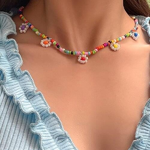 Beaded Strand Choker Necklace Women Bohemian Handmade Daisy Collar Necklace