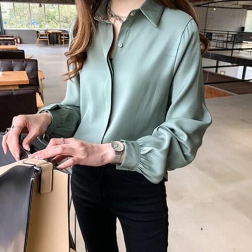 Blouses Womens Shirts 2021 Spring Solid Color Simple Large Size Long-Sleeved Loose Korean Blouses Female Bottoming Top Clothing