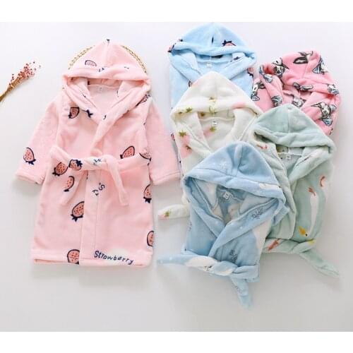 Cartoon Childrens Robe Flannel Baby Bathrobe Long Sleeve Hooded Kids Bath Robe Animal Dressing Gown Boy Girl Robes Kids Clothes