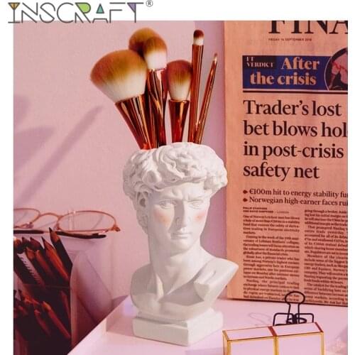 Unique Resin Sculpture Pen Pencil Holder Decorative Makeup Brush Storage Holder Home Officer Statue Planter Vase Desk Decoration