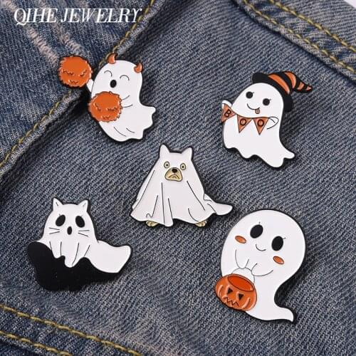 Halloween Animal Series Enamel Pin Elves Dog Pumpkin Cartoon Badge Lapel Clothes Brooch Backpack Hat Girl Jewelry Wholesale