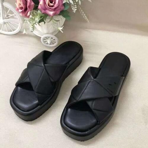 Women Fashion Sandals Luxury Genuine Leather Womens Slippers Sewing Platform Open Toe Casual 2021 Beach Shoes Females Slides