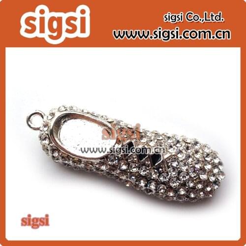 Good-looking shoe shape crystal rhinestone pendant for girl