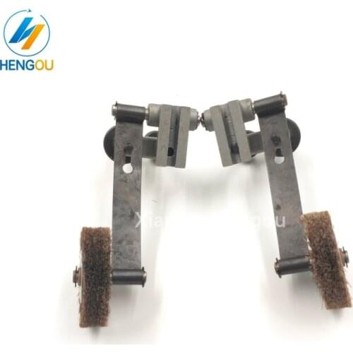 1 Pair 2 Pair Komori feeder wheel komori L440 paper pressure wheel assembly brush wheel Install hole 6mm printing machine parts
