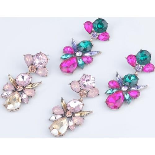 Pauli Manfi 2020 Fashion Simple Metal Glass Rhinestone Earrings Womens Popular Creative Drop Earrings Party Jewelry Accessories
