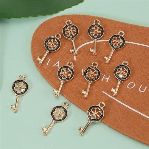 HEYUYAO 10PCS/PACK Black Flower Key Enamel Charms Alloy Pendant For Women Girls DIY Necklace Earrings Jewelry Accessories