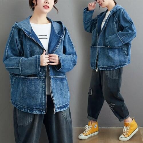 Plus Size Hooded Denim Jacket Women Korean Long Sleeves Jeans Jacket Oversized 2021 Spring Casual Zipper Windbreaker Female Coat