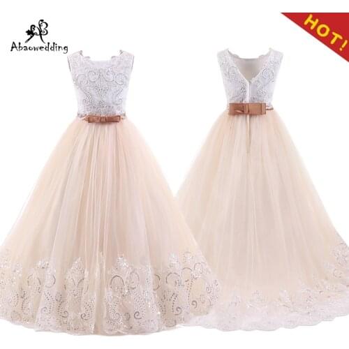 New First Communion Dresses for Girls Champagne O-neck Sleeveless Ball Gown Lace Appliques Flower Girl Dresses for Weddings