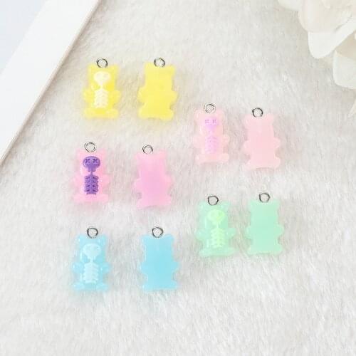 Free Shipping 100Pcs Resin Skull Gummy Bear Charms Flatback Jelly Pendant Crafts Jewelry Findings for Earrings Keychain Diy