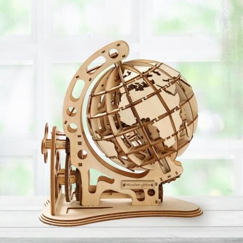 Puzzle Model Interesting Environmentally Friendly Vintage Style Wooden Three-Dimensional Tellurion Toy for Home