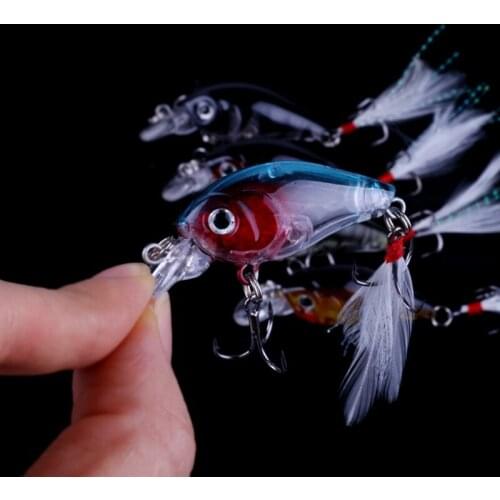 Hengjia small crankbait Fishing lure 45mm 4G 3d eyes lifelike isca artificial fish pesca carp fishing tackle Feather hook random