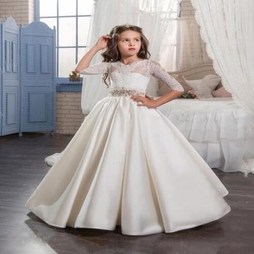 Lovey Princess Flower Girl Dresses Ball Gown First Communion Dresses For Girls Half Sleeve Satin Pageant Dresses