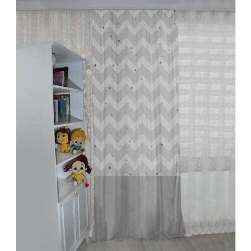 Gri çocuk odası perdesi şekil,renkli parçalar çocuk perdesi