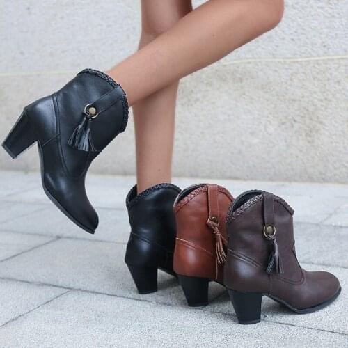 New Western Cowgirl Boots Faux Leather Cowboy Ankle Boots for Women Autumn Winter Pointed Shoes Wedge High Heel Boots Fringe