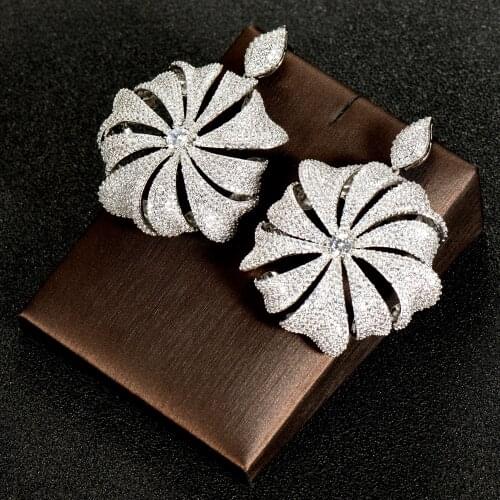 HIBRIDE Trendy Flower Shape Zirconia Drop Earrings for Women White Color Girls Party Accessories pendientes mujer moda E-981