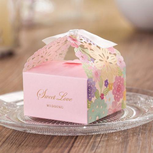 Free Shipping 100 X laser cut Flower Wedding Candy Box Paper Gift Box Wedding Party Deco Supply