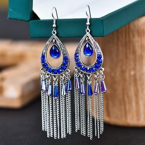 Olevo Dangle Earrings