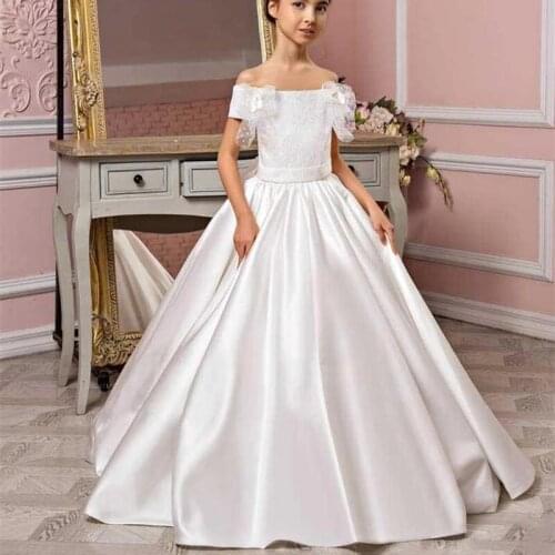 Off Shoulder Flower Girl Dress for Wedding Floor Length Party Satin Ruffle Tulle Bow Lace Princess Prom Gowns
