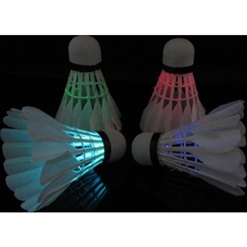 4Pcs/Pack LED Glow Badminton Shuttlecock Dark Night Glow Birdies Lighting Badminton Ball Indoor Sports Flash Colors