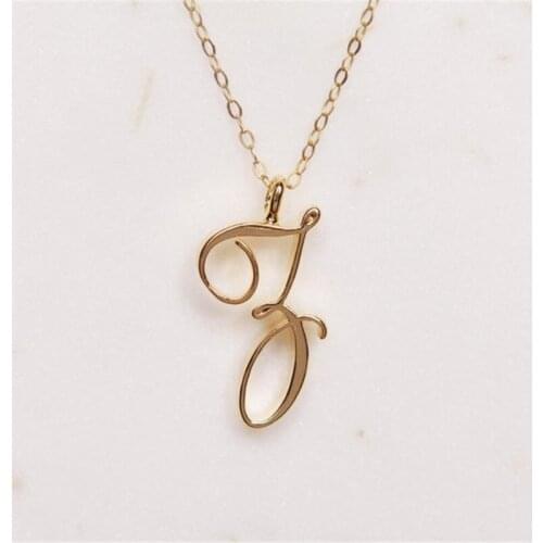 30pcs/lot 2019 Europe/US Fashion English Letter Pendant Lovely Letter Z Text Necklace Gift For Mom/Girlfriend Party Jewelry