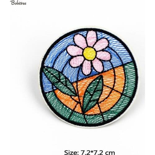 Round badge Size 7.2*7.2 cm Flower Embroidered Iron Patches Sewing Applique for Clothes Jacket Backpack Stickers