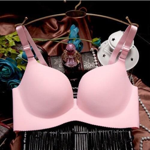 Ladies seamless with one-piece gather no steel ring upper thinner lower thickness adjustable comfortable body shaping bra FP032