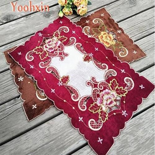 2019New velvet Embroidery placemat pot cup mug holder coaster kitchen dining table placemat lace glass drink doily Christmas pad
