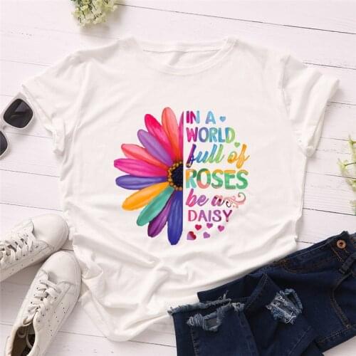 Womens T-shirt New Daisy Print Ladies T-shirt Harajuku Graphic T-shirt Ladies O-neck Short Sleeve T-shirt Summer T-shirt Women