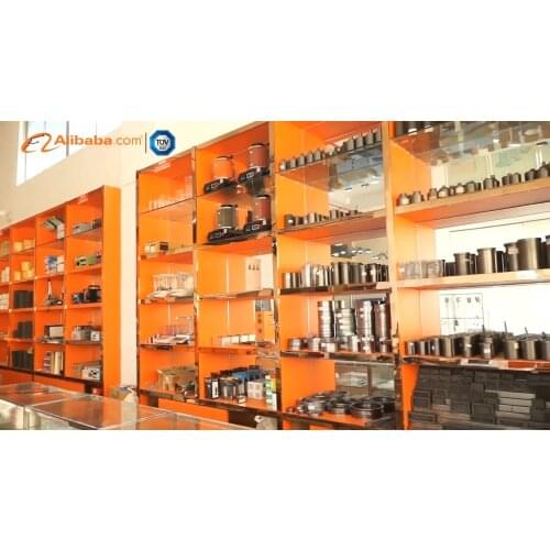 Yihui brand Ceramic crucible with ceramic cover for platinum melter