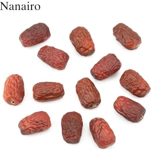 Cheap 10pcs Artificial Fruits and Vegetables Bacca Flowers For Wedding Decoration Scrapbooking Decorative Wreath Fake Flowers