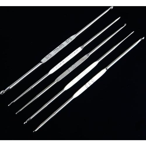 MIUSIE 5pcs Double End Titanium Alloy Extra Fine Crochet Hook Knitting Needles Sweater Weave Tools for Crochet Lovers DIY Craft