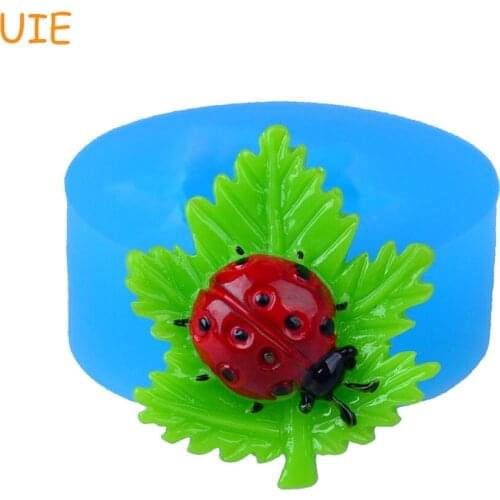 DYL207U 21.7mm Ladybird with Leaf Silicone Mold for Fondant, Cupcake Topper Craft, Polymer Clay, Cookie, Resin, Gum Paste Candle