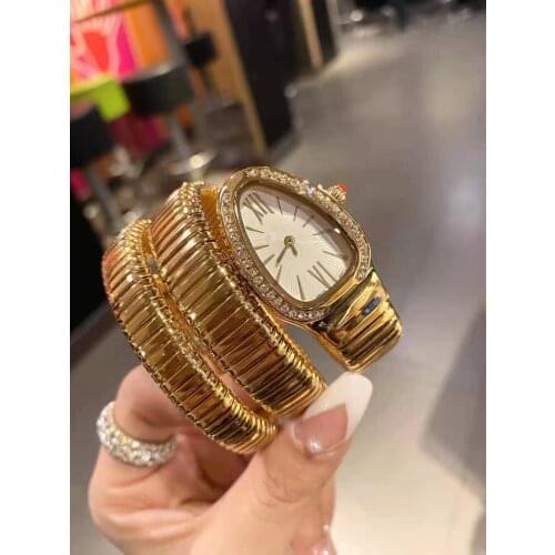 New Arrival High Quality Brand Women Watch Hot Selling Sparkling Wrist Snake Shaped Watch