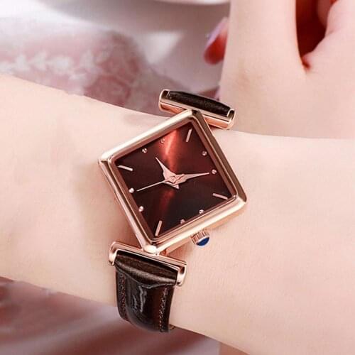 Fashion Women Square Dial Quartz Watch Wristwatch Elegant Exquisite Designed Beautiful Crystal Rhombus Bracelet Bangle Cloak