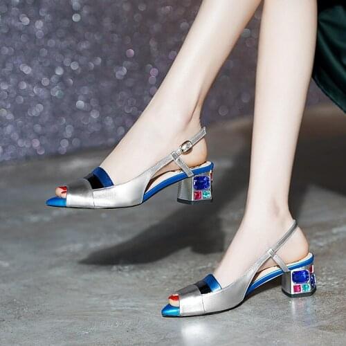 2021 New Mixed Colors Open-Toed Sandals For Woman Genuine Leather Thick Heels Pumps Summer Wolking Wedding Shoes Woman