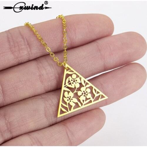 Cxwind Gold Color Flower Choker Necklace for women Hollow Geometric Triagle Pendant Chain Necklaces & Pendants Fashion Jewelry