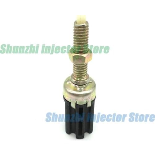 Stop Light switch Brake Light Switch for Toyota VIOS/SOLUNA VIOS COROLLA CAMRY 02-06 84340-47010