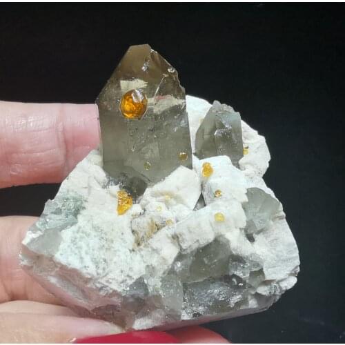 57.5g100% natural garnet and crystal intergrowth mineral specimen healing ring vein teaching home decoration CRYSTAL QUARTZ GEM