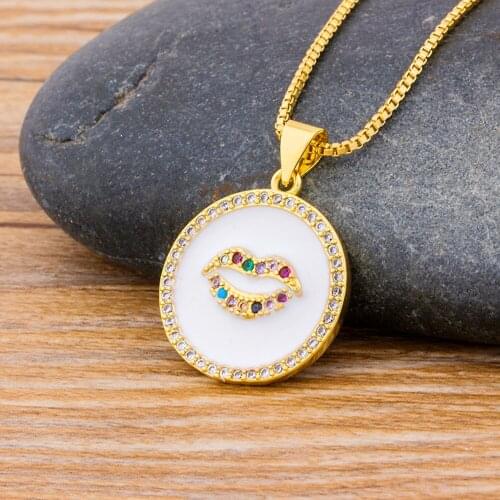 Round Shape Sexy Lip Mouth Crystal Rhinestone Choker Necklace Gold Chain Charm Necklace Pendants For Women Girls Wedding Party