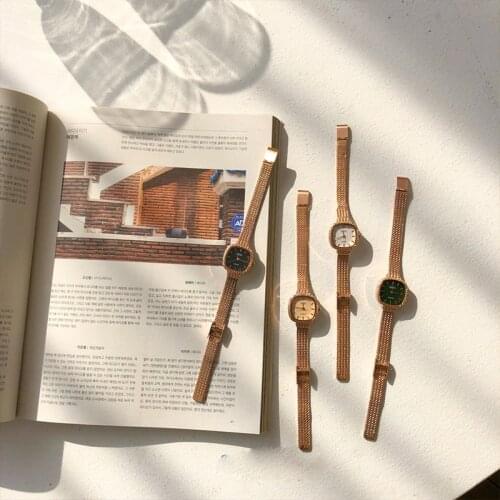 SHAW STORE 2019 New Hot Style Korean Retro Lady Quartz Core Square Steel Watch Strap Woman Watch