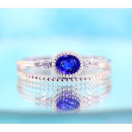 0.5ct Royal Blue Sapphire 18K White Gold Engagement Ring With Diamond