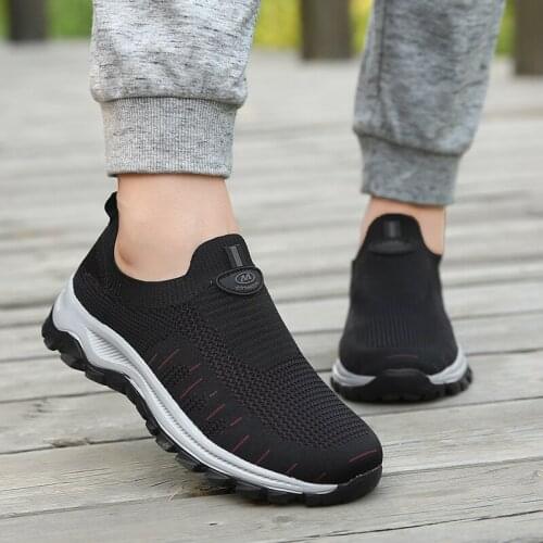 Women Casual Shoes Fashion Breathe Walking Mesh Flat Shoes Woman Sneakers Women 2020 Tenis Feminino Gym Shoes Soft Summer Shoes