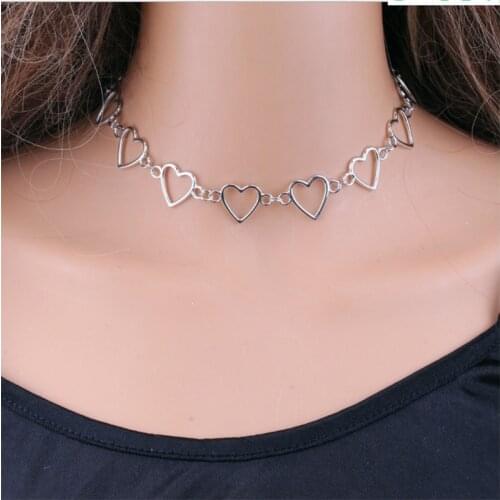 Retro Joker Alloy Hollow-out Peach Neck Chain Simple Love shape Necklace Chain 2 Color Hip-hop Neck Accessories