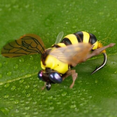 2Pcs/Set 15MM 0.23g Bee Bait Artificial 3D Effect Mini Bionic Bee Fly Bait Insect False Horse Mouth for Outdoor